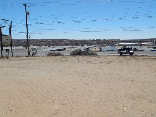 5734 US 64, Farmington, NM 87401